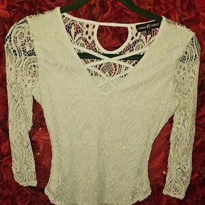 Almost Famous Elegant White Lace Blouse with Crisscross Neckline Size Small